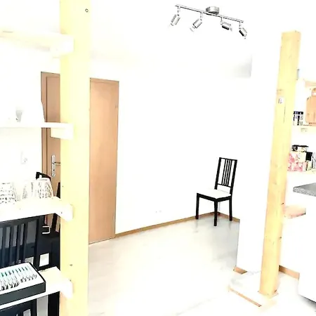 #World Monteur Apartment בית נופש שקאודיטז
